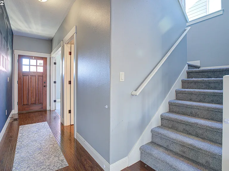 18824 Nutmeg Ln — Photo 5