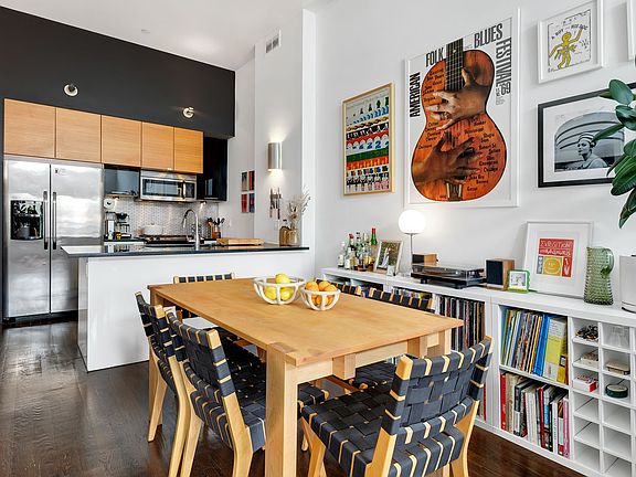 4th image of 27 Quincy St APT 4D