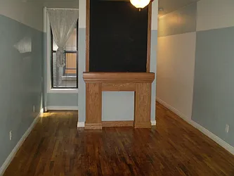 Rented by Maximus Realty Group