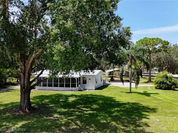 1213 Alexis St, Sebring, FL 33875
