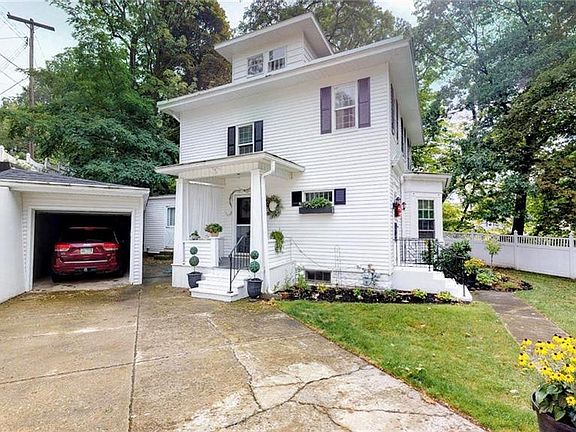 2nd image of 3324 Glenside Ave