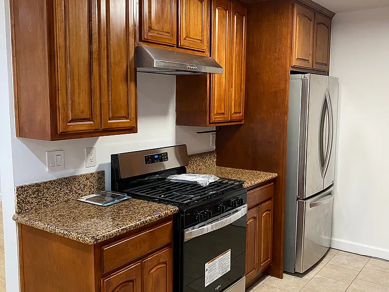 310 N Jackson St #104 — Photo 8