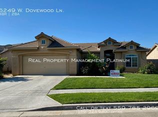 6249 W Dovewood Ln, Fresno, CA