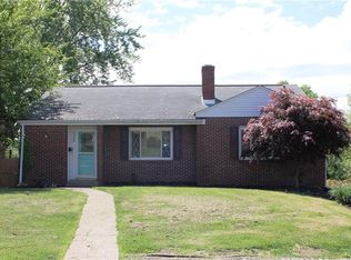 2756 Van Buren Dr, Lower Burrell, PA 15068