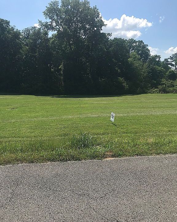 2nd image of 681 Randles Rd