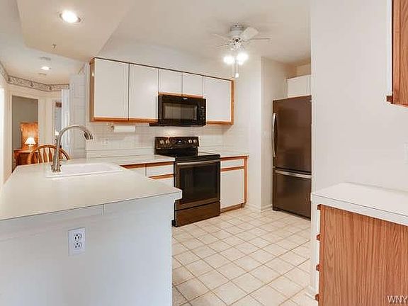 2nd image of 11 Keph Dr APT 5