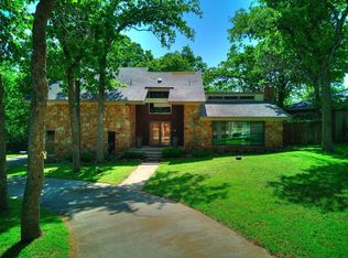 1900 Blue Jay Ct, Edmond, OK 73034