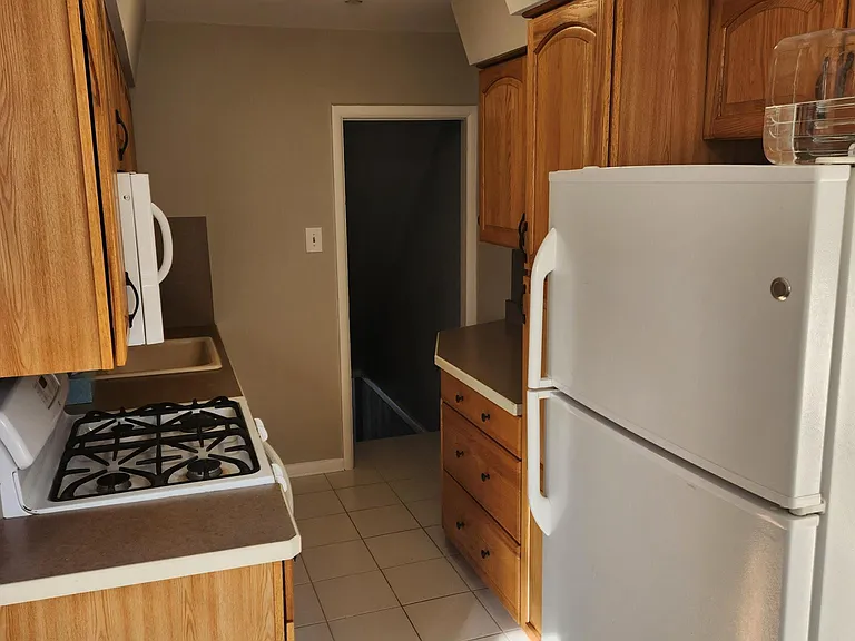 4431 Tolbut St — Photo 12