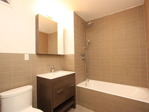 2nd image of 170 E 112th St APT 3B
