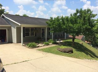 26 Tim Mar Hts, Nitro, WV 25143