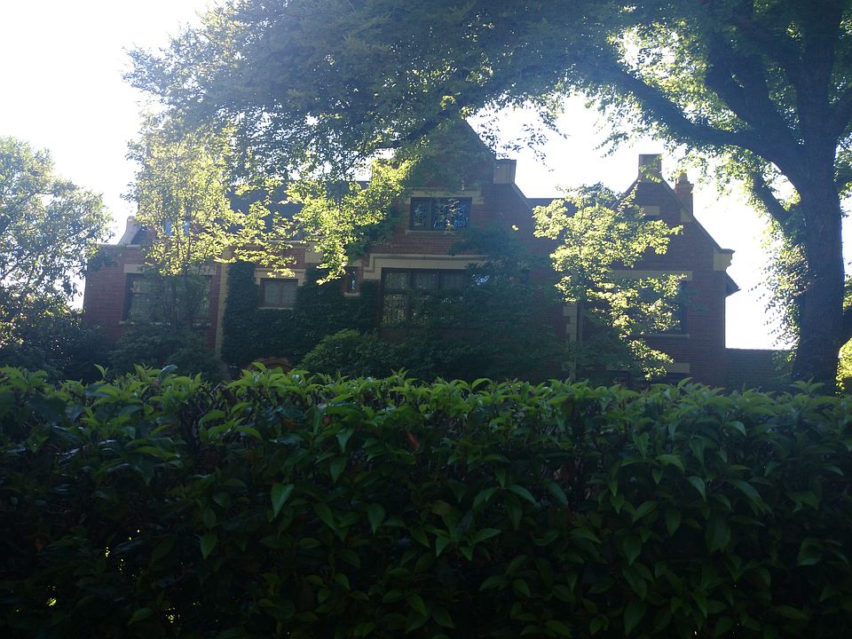 1st image of 1147 Harvard Ave E