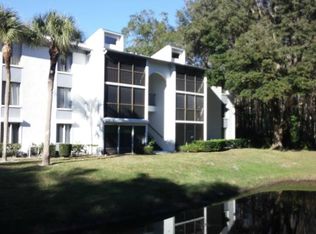 1372 Pine Ridge Cir E APT C1, Tarpon Springs, FL 34688
