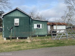 820 S Saint Charles St, Abbeville, LA 70510