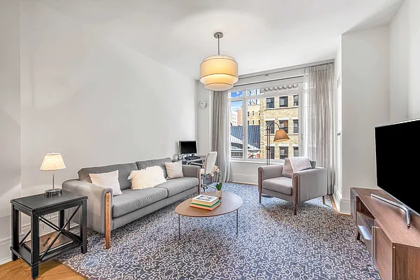 Sold by Sotheby's International Realty | media 2
