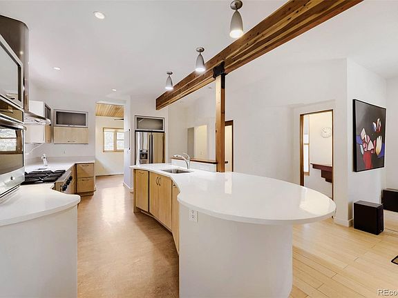 4th image of 1217 Josephine Street