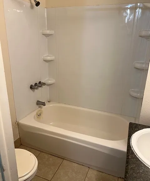 501 Charlotte St #4 — Photo 5