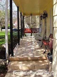 4th image of 5827 Lucerne Ln
