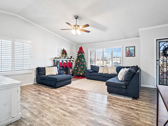 4th image of 1274 E Avenue J6