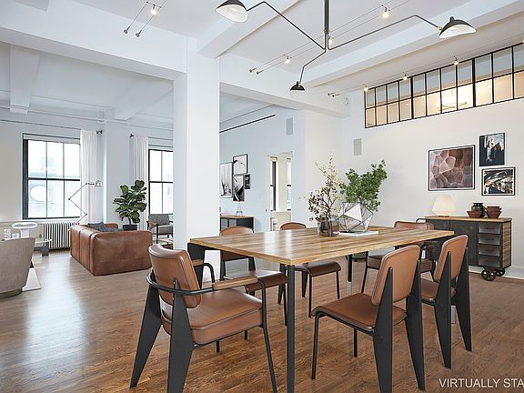 5th image of 126 W 22nd St APT 10S