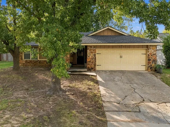 6366 S 29th West Pl, Tulsa, OK 74132