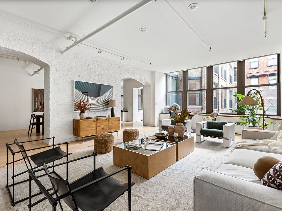 345 W 13th St Apt 2a, New York, Ny 10014 