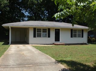 6 Cherokee St, Newnan, GA 30263