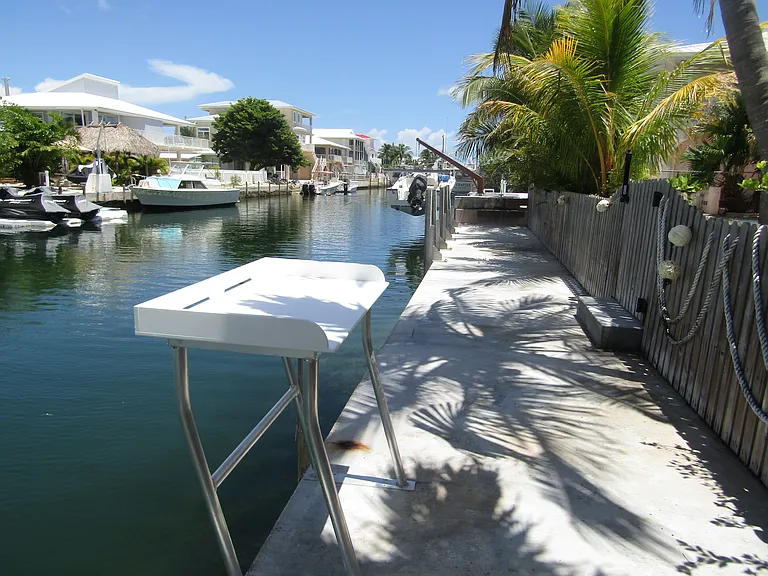 259 Caribbean Dr E — Photo 5