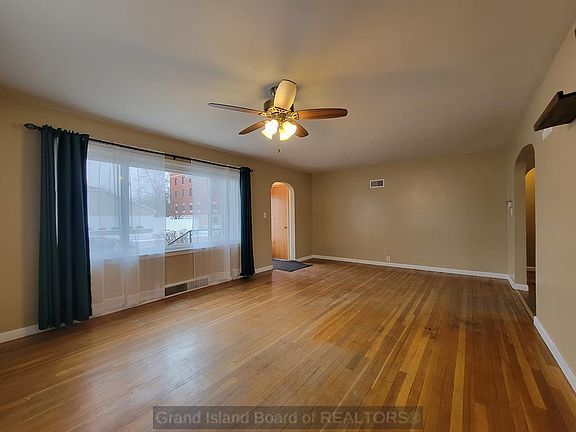 5th image of 1316 W Koenig St