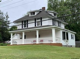7 Monroe Ave, Latham, NY 12110