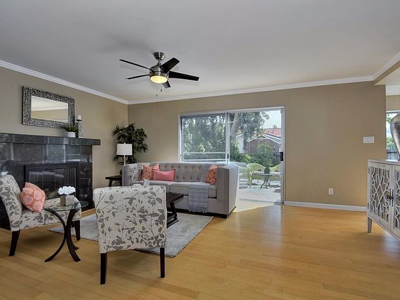5th image of 4050 Cadwallader Ave