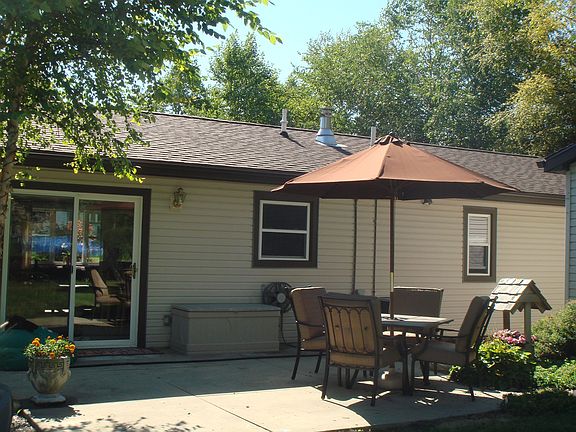 2nd image of 2040 Yuma Dr