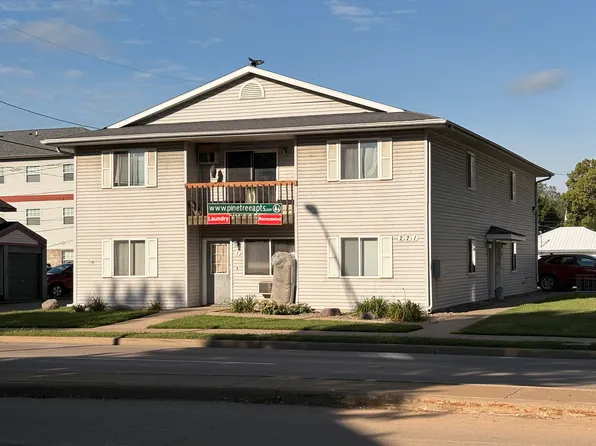 221 West Ave N APT 1, La Crosse, WI 54601