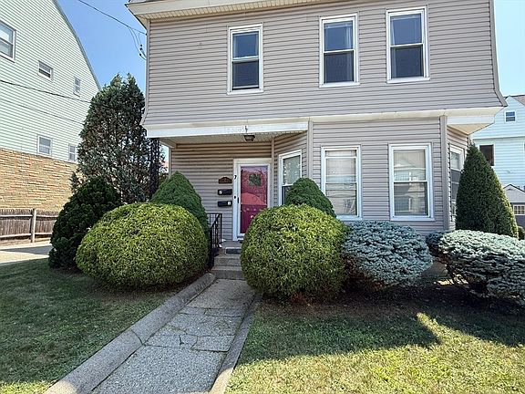 2nd image of 7 Pembroke St