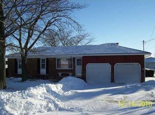 10406 Veler Rd, Curtice, OH 43412