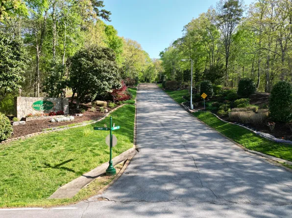 5716 Topsail Greens Dr, Chattanooga, TN 37416