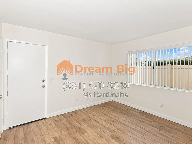 7963 Townsend Dr — Photo 16