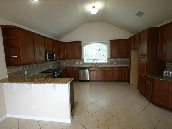 332 Southwind Rd, Lago Vista, TX 78645