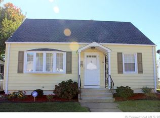 84 Pearl Ave, Hamden, CT 06514