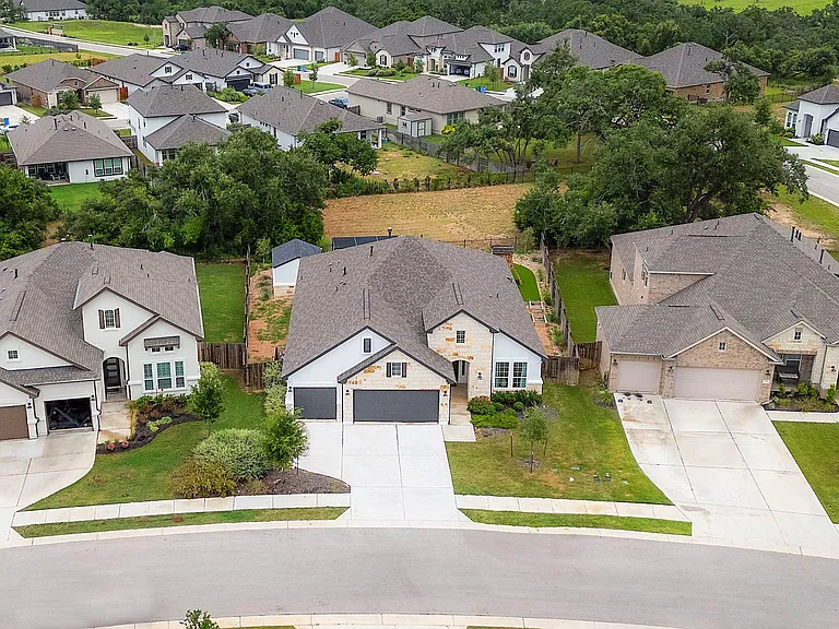 1368 Pink Granite Blvd — Photo 33