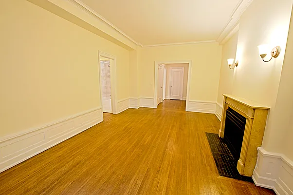 Rented by Stonehenge NYC LLC | media 39