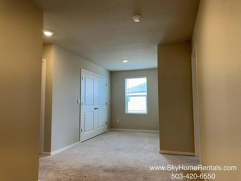 4832 Skylab Ave NE — Photo 13