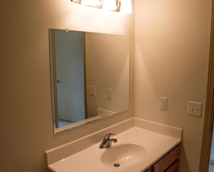 5034-5038-5042 Siggelkow Rd — Photo 3