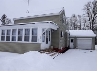 209 W Bath St, Hortonville, WI 54944