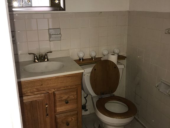 5th image of 15 Park Hill Ave #3M