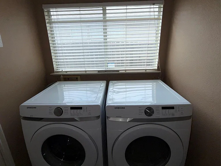 1704 Matagorda Dr — Photo 14