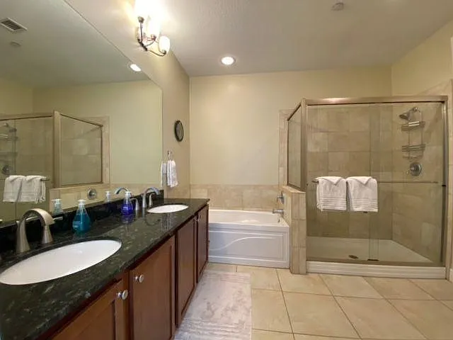 1101 Walnut St — Photo 15