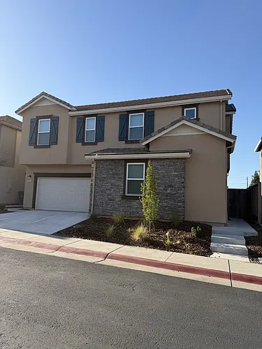4404 Redstart Ln Photo 1