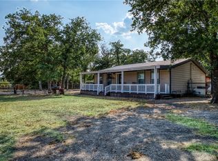 12359 Burgess Rd, Iola, TX 77861
