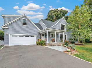 79 Mayweed Rd, Fairfield, CT 06824