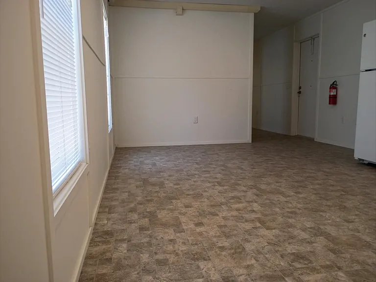 426 Stimpson Rd — Photo 8